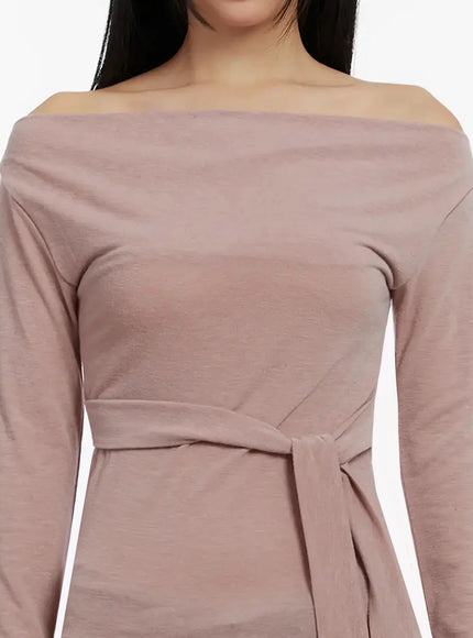 off-shoulder-bow-top-id525