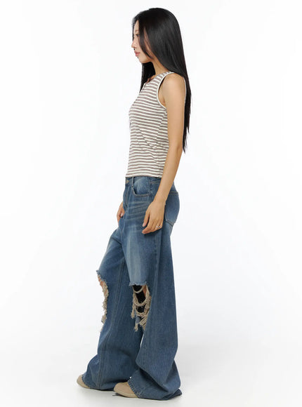 striped-sleeveless-top-cu512