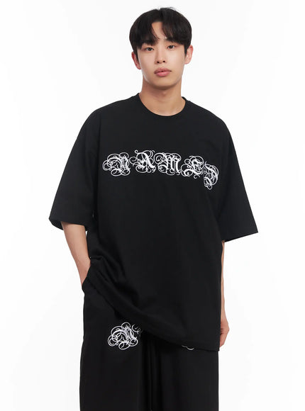 mens-embroidered-graphic-tee-iu518