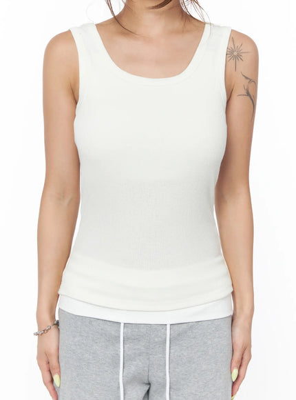 essential-built-in-bra-ribbed-tank-top-cu502