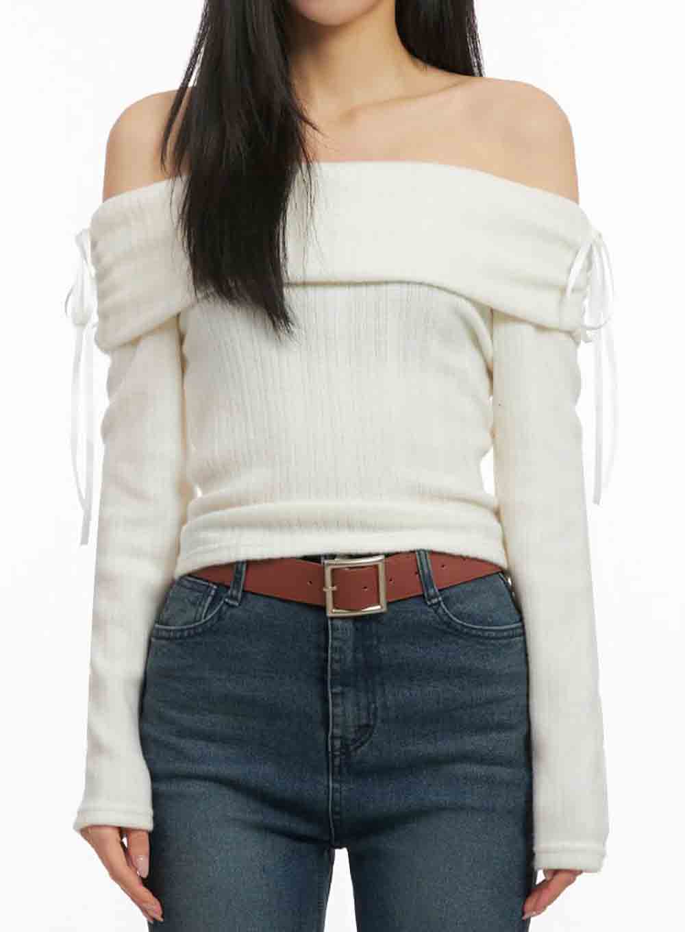 off-shoulder-slim-fit-ribbon-sweater-ij503