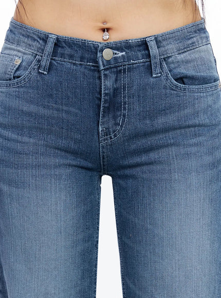 nyomi-low-rise-hip-pad-bootcut-jeans-ia523
