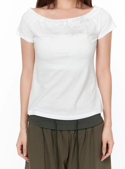 graphic-off-shoulder-top-ca515