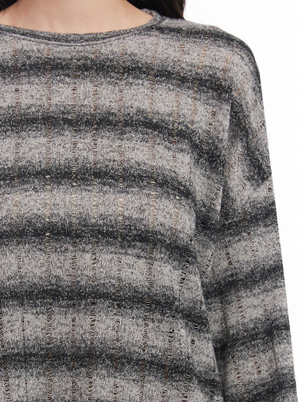 striped-knit-long-sleeve-pullover-ic503