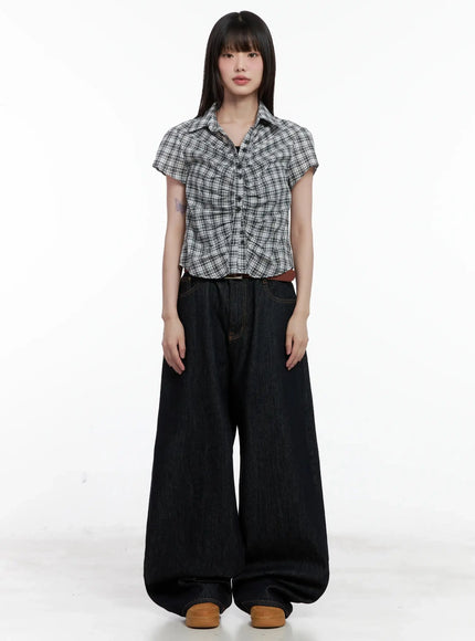 shirred-plaid-button-up-blouse-il531