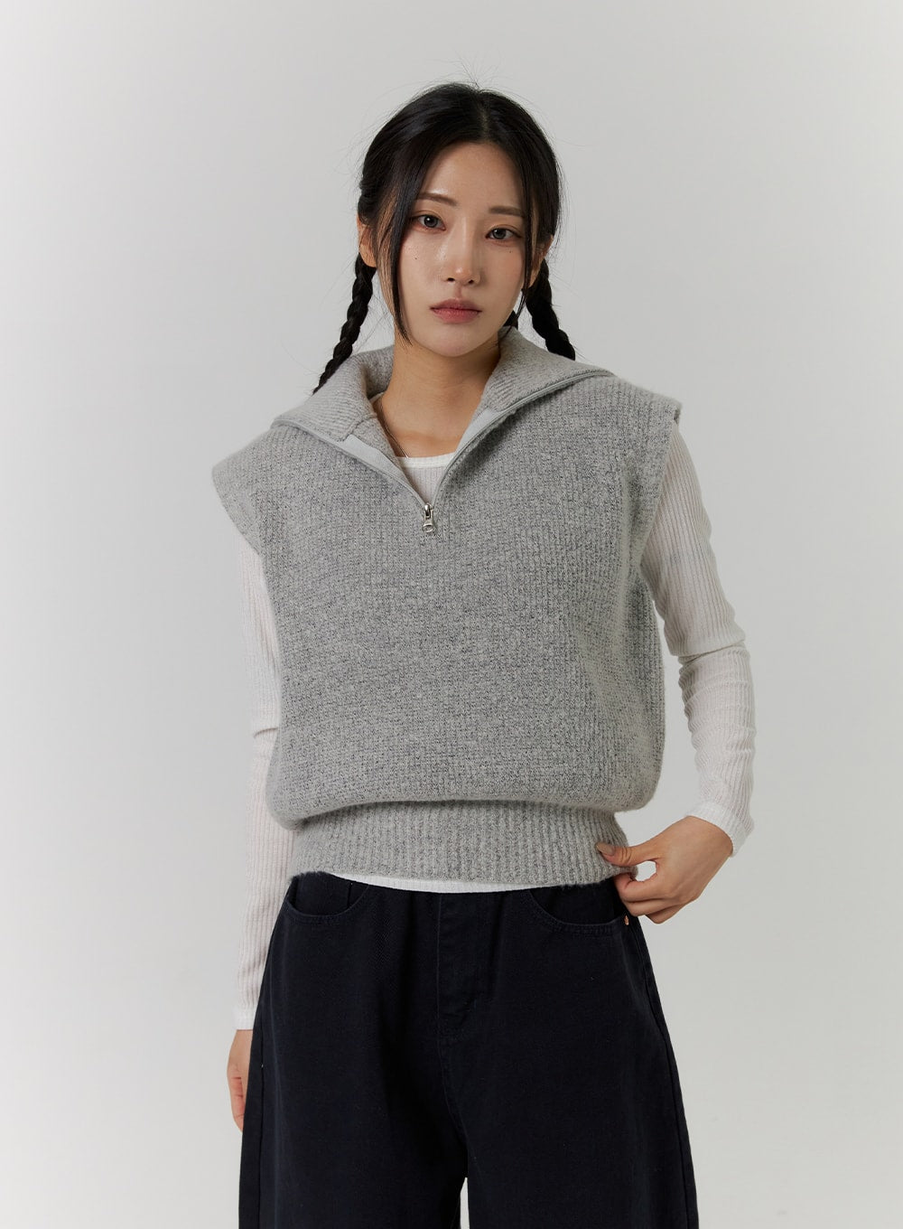 half-zip-sweater-vest-cd312