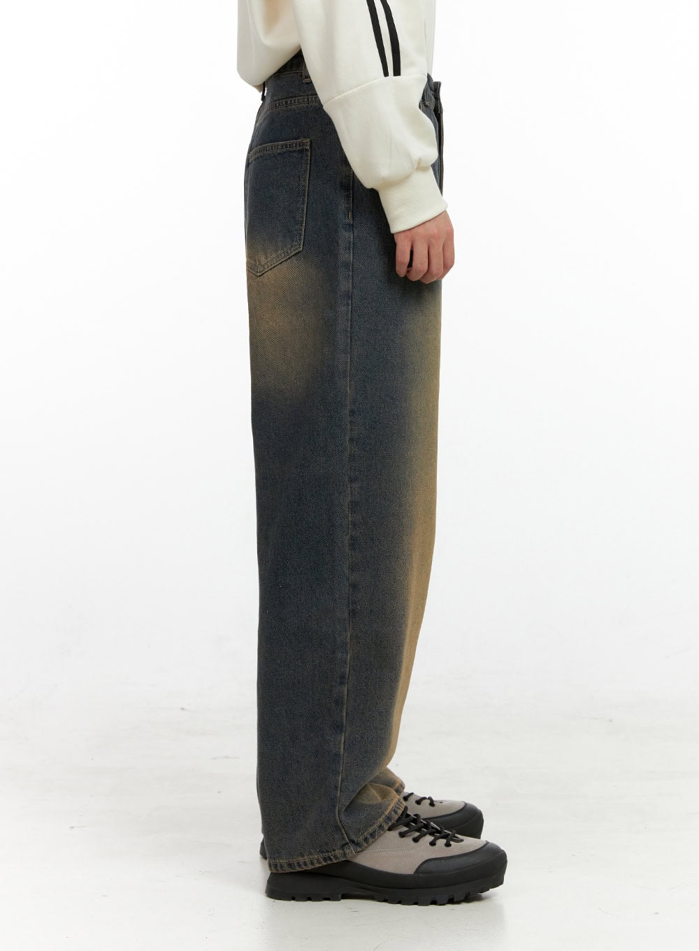 mens-cotton-washed-wide-leg-jeans-in422