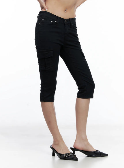 slim-fit-cargo-capri-pants-cl511