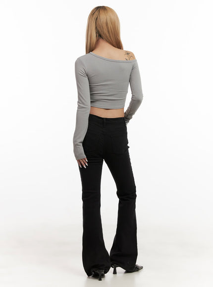 low-rise-slim-fit-flared-trousers-cj508