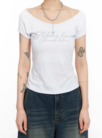 deep-u-neck-graphic-tee-cm516