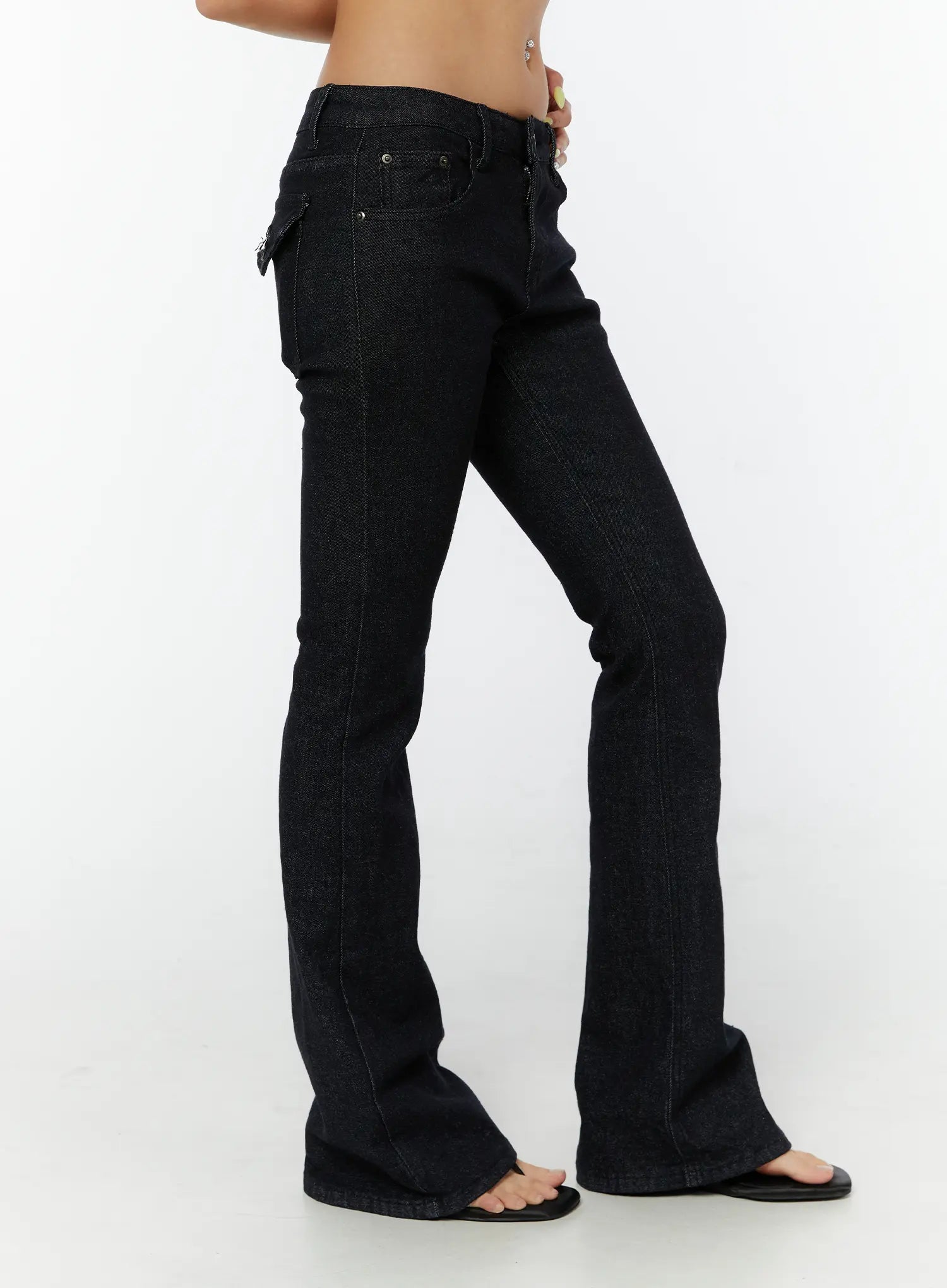 jody-no-fade-hip-pad-bootcut-jeans-cy520