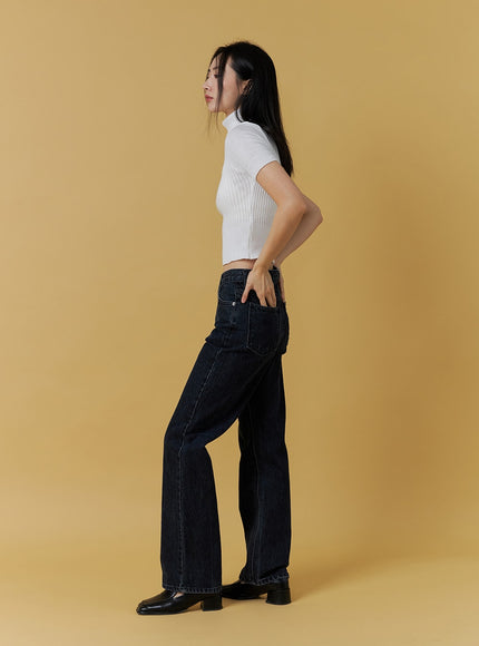 straight-fit-black-jeans-oo331