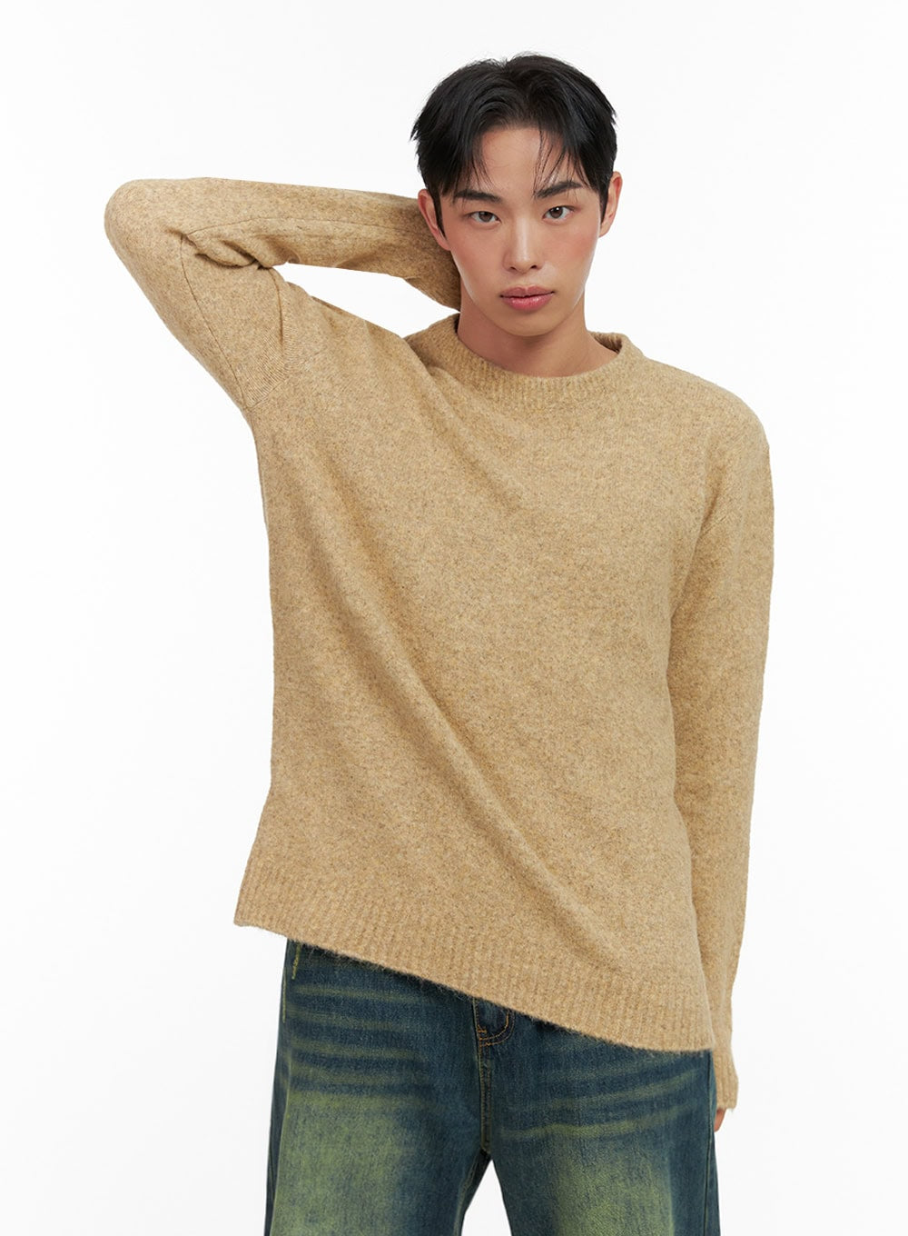 mens-classic-round-neck-sweater-in426