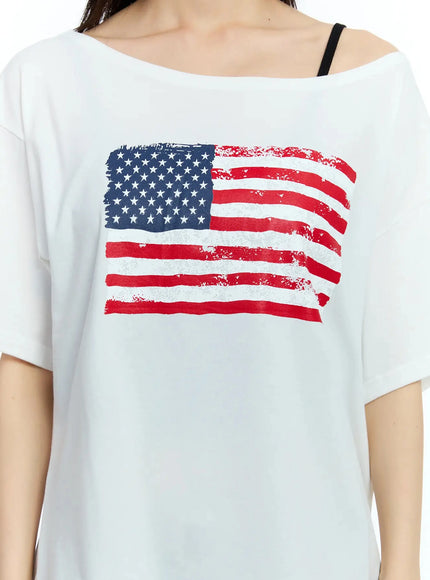 off-shoulder-graphic-print-tee-iu525