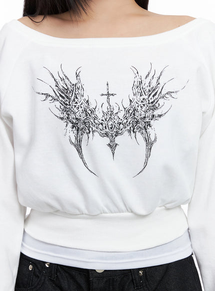 off-shoulder-graphic-sweatshirt-is525