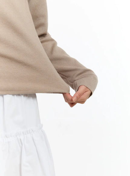 basic-round-neck-long-sleeve-top-cm505