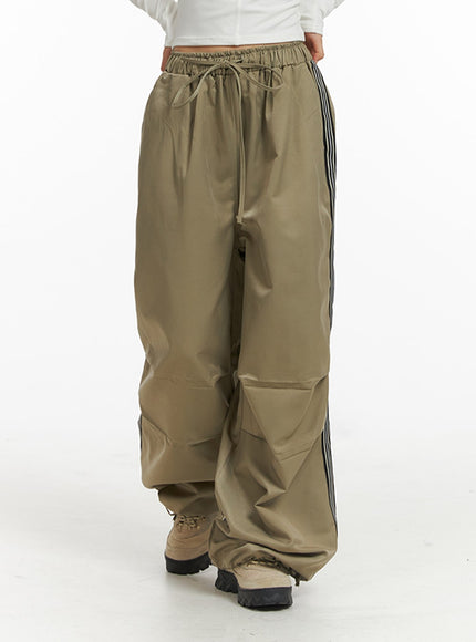 stripe-nylon-wide-pants-unisex-cj418 / Beige