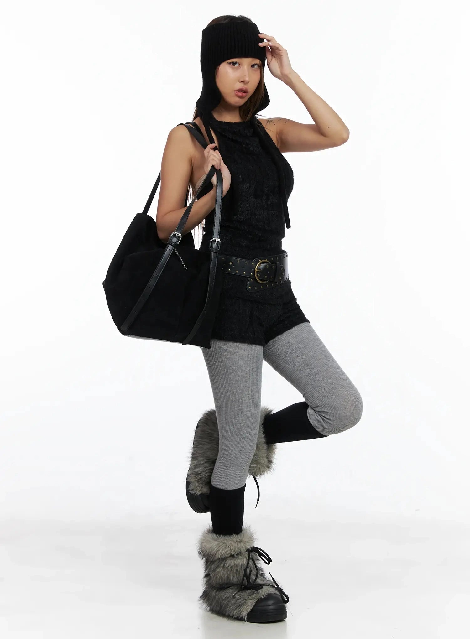 textured-knit-turtleneck-top-in528