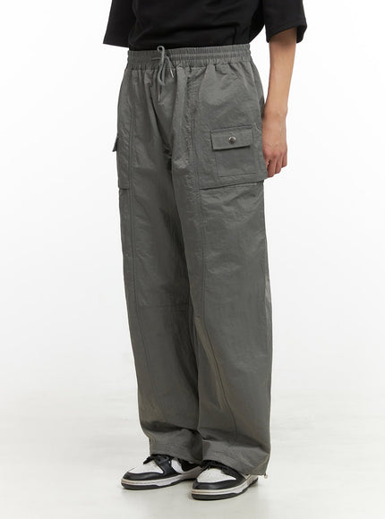 mens-wide-fit-cargo-pants-iu405