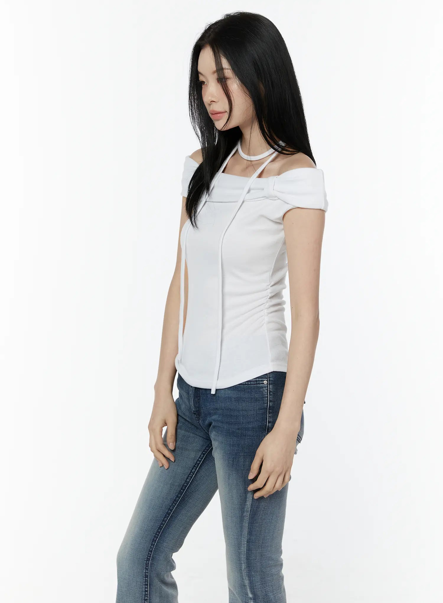 tie-detail-off-shoulder-top-iu505