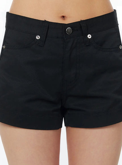 stylish-buckle-shorts-iu509