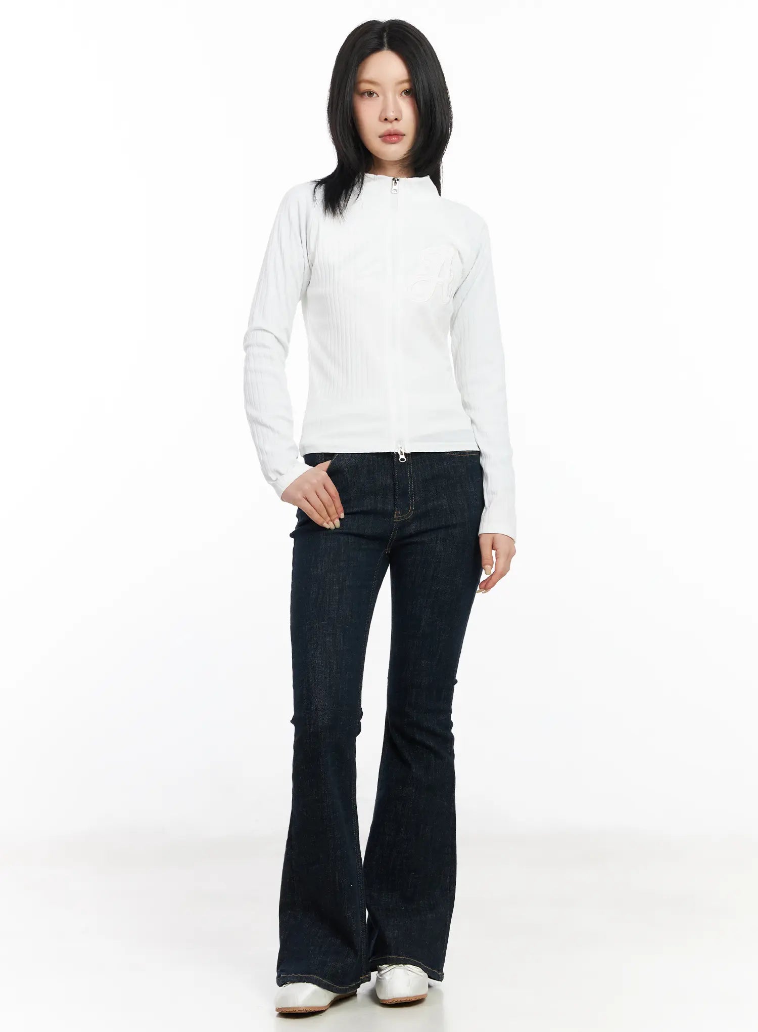 v-dark-wash-bootcut-jeans-cf526