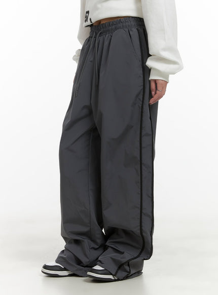 nylon-banded-wide-fit-pants-ca430