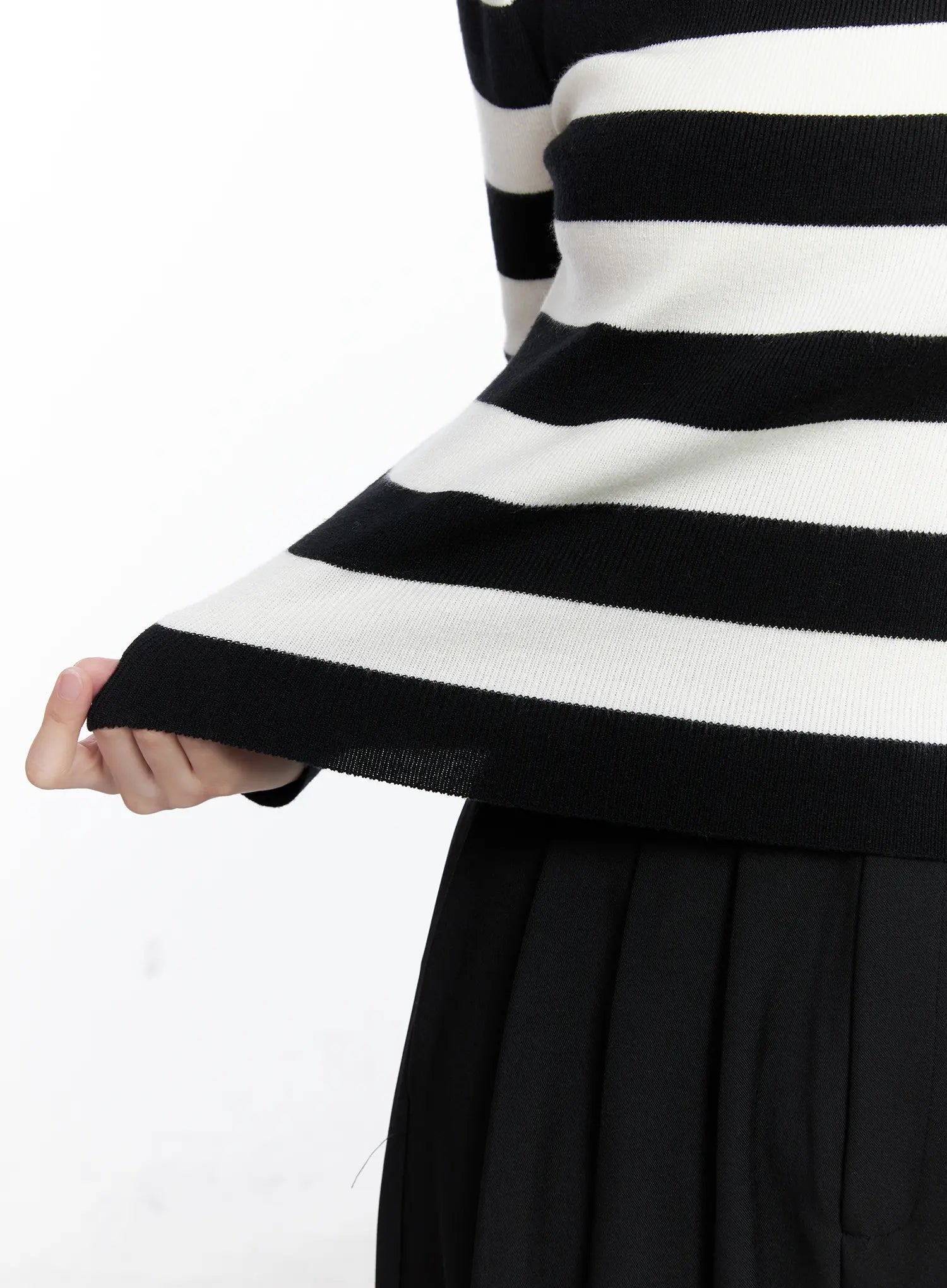 striped-boat-neck-pullover-knit-top-cg520