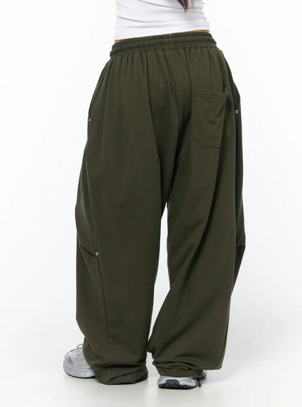 relaxed-fit-cargo-pants-cu512