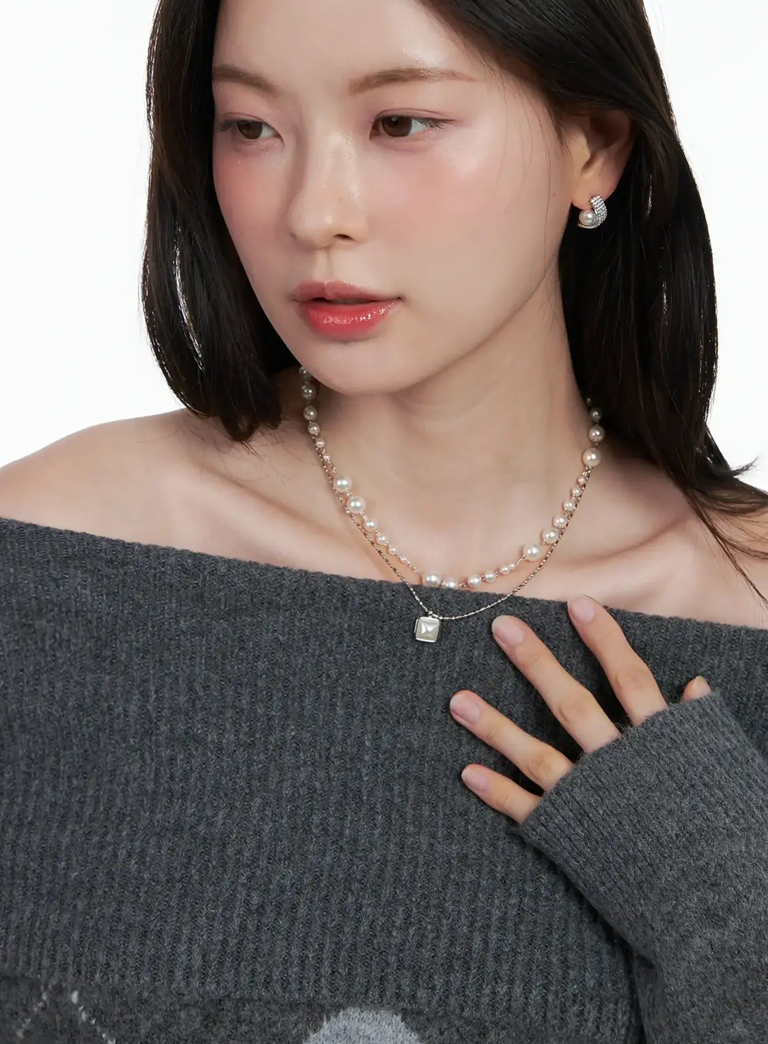 Faux-Pearl Layered Necklace  IN510