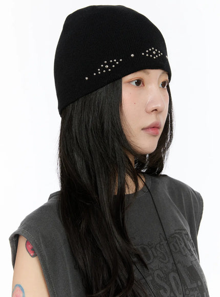 studded-knit-beanie-ca508