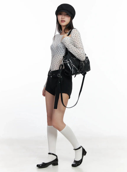 studded-belt-strap-faux-leather-shoulder-bag-im506