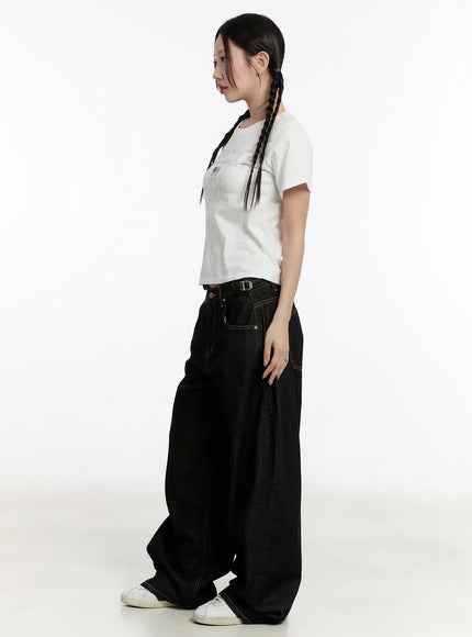 graphic-lettering-crop-tee-cm511