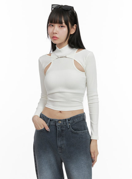 chain-cut-out-turtleneck-cropped-top-oo401