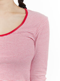 round-neck-striped-long-sleeve-om425