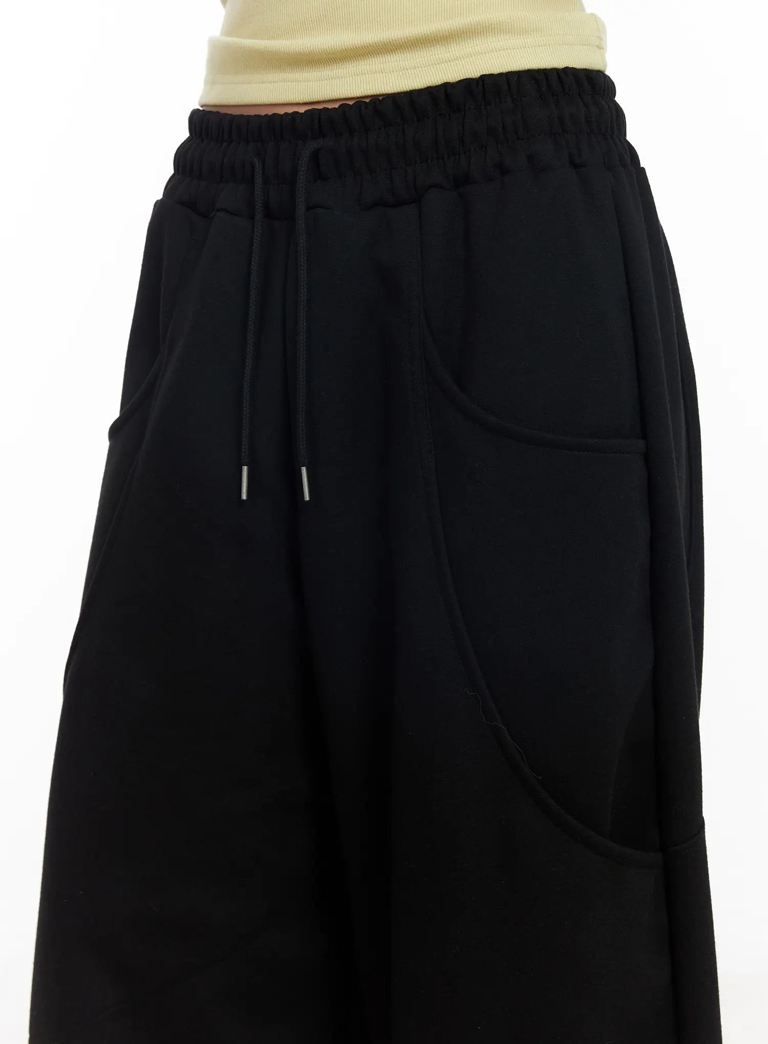 wide-leg-sweatpants-cf526