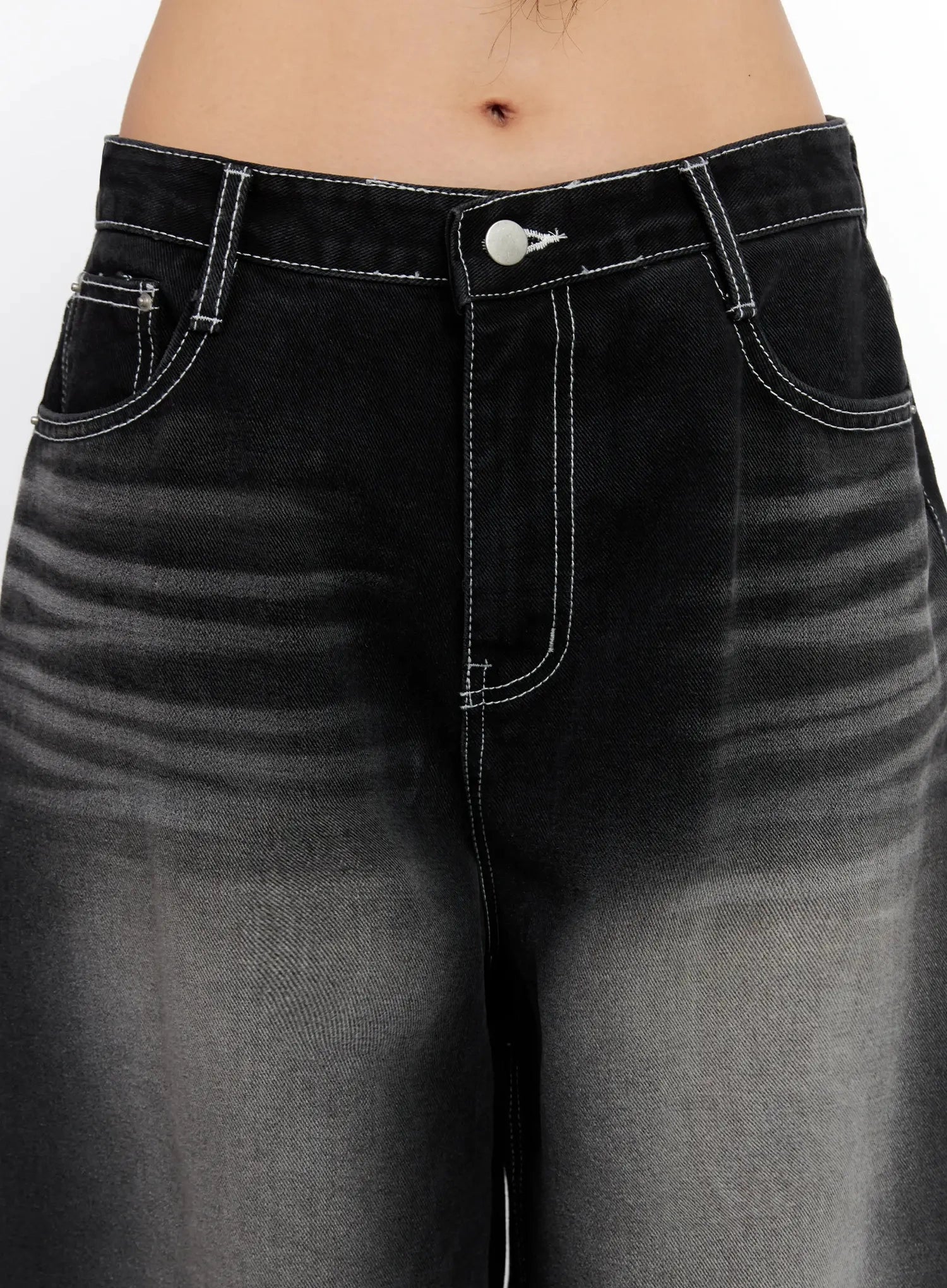 kaiya-dark-wash-baggy-jeans-in528