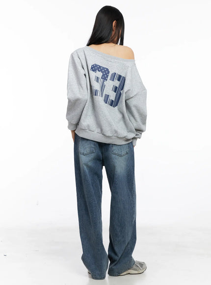 one-shoulder-graphic-lettering-sweatshirt-cs509
