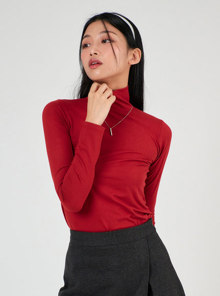 basic-turtleneck-long-sleeve-top-ij403