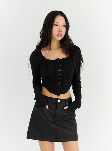 long-sleeve-square-neck-crop-tee-cn303