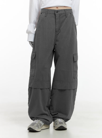 Relaxed Fit Cargo Pants CS410