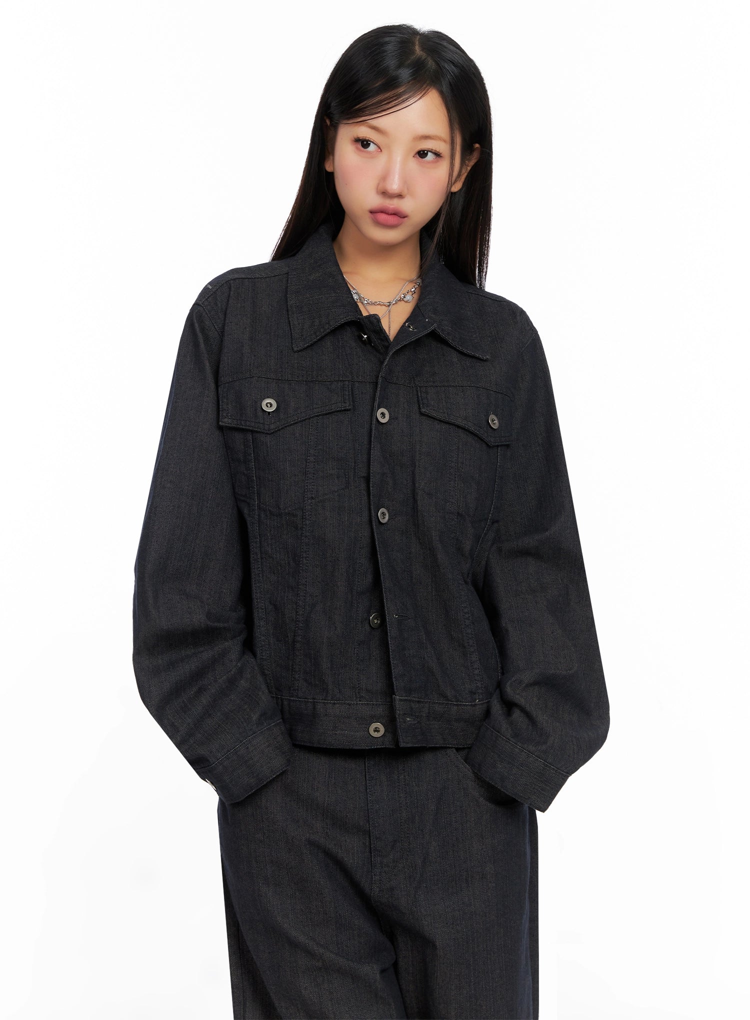 collared-button-up-denim-jacket-ig527