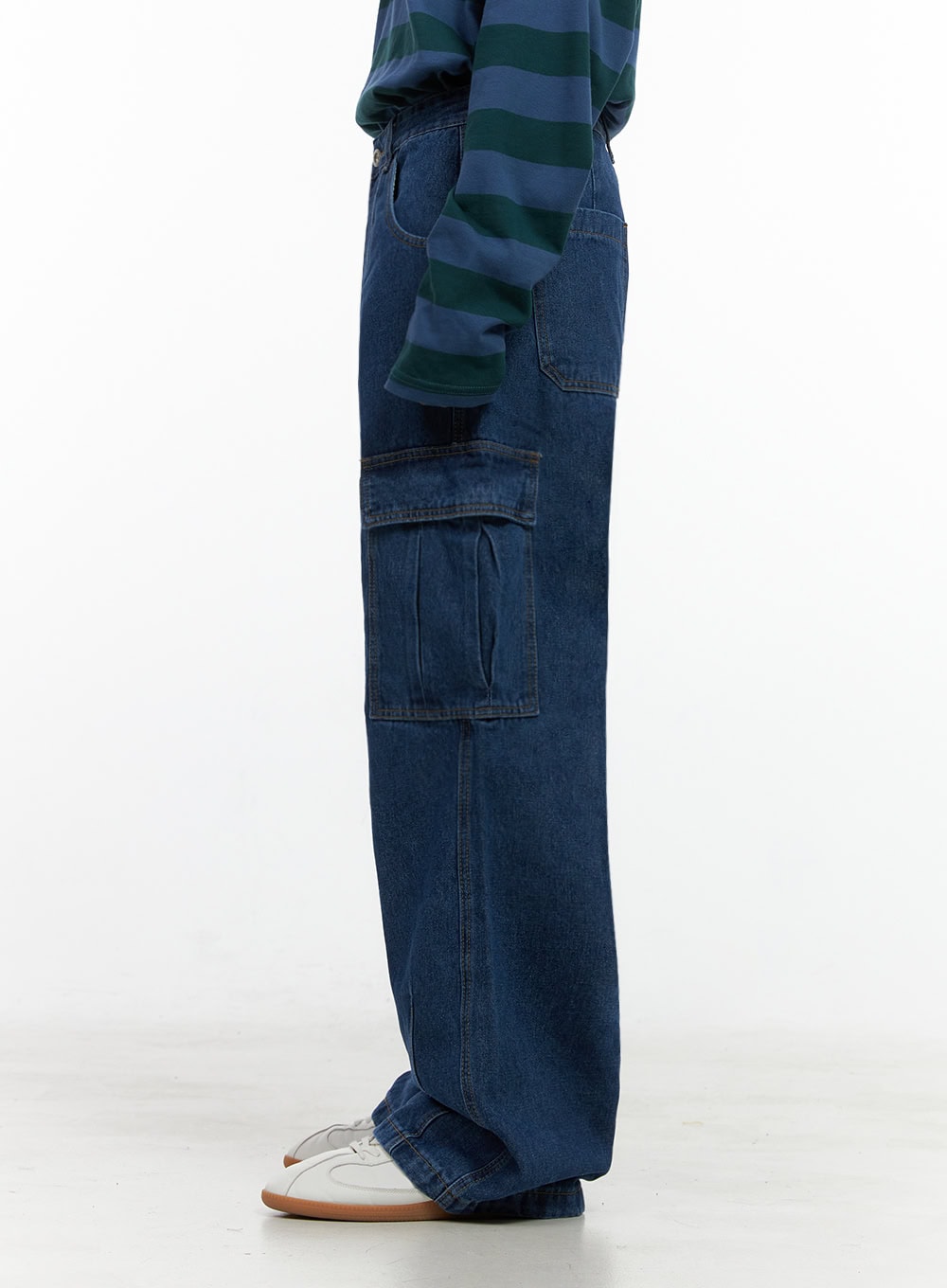 mens-cargo-stitch-jeans-in426