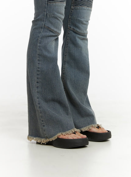 low-rise-slim-bootcut-jeans-cy430