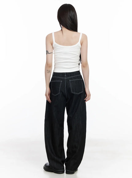 padded-sleeveless-top-cf523