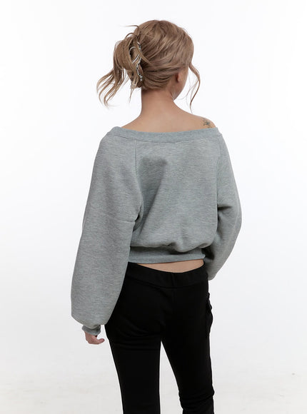 off-shoulder-crop-sweatshirt-cn425