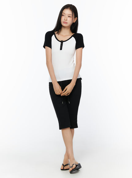 short-sleeve-colorblock-henley-tee-iu516