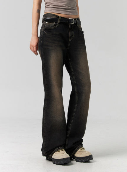 slim-fit-bootcut-jeans-cg330