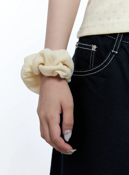 v-neck-short-sleeve-knit-tee-cg501