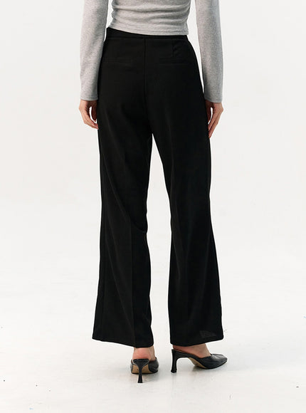 flare-tailored-pants-io320